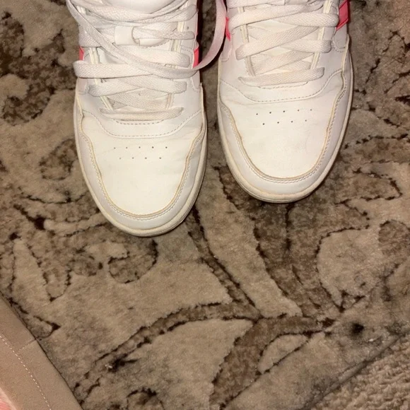 Adidas White and Pink High-Tops sz 8 vintage - Picture 8 of 9